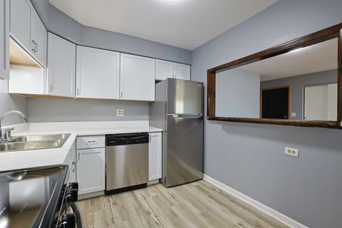 Tiny photo for 1111 Pleasant Run Drive #911, Wheeling, IL 60090 (MLS # 12517774)