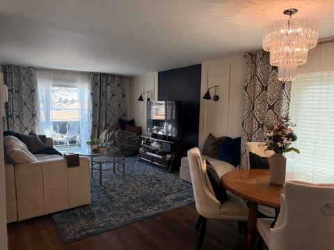 Tiny photo for 1001 Centurion Lane #1, Vernon Hills, IL 60061 (MLS # 12583587)