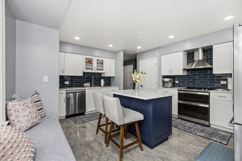 Tiny photo for 715 S Naperville Road, Wheaton, IL 60189 (MLS # 12524759)