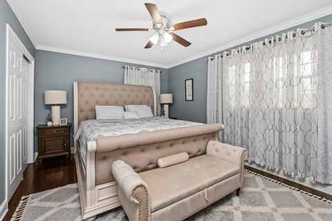 Tiny photo for 715 S Naperville Road, Wheaton, IL 60189 (MLS # 12524759)