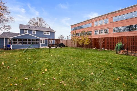 Tiny photo for 715 S Naperville Road, Wheaton, IL 60189 (MLS # 12524759)