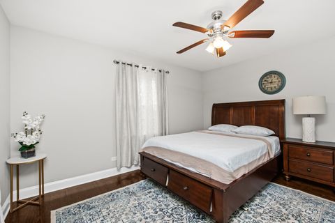 Tiny photo for 715 S Naperville Road, Wheaton, IL 60189 (MLS # 12524759)