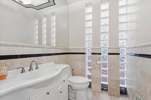 Tiny photo for 2732 W Estes Avenue, Chicago, IL 60645 (MLS # 12634826)