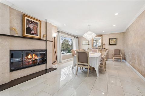Tiny photo for 2732 W Estes Avenue, Chicago, IL 60645 (MLS # 12634826)