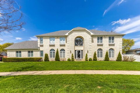 Photo of 1801 N Dover Court, Arlington Heights, IL 60004 (MLS # 12612990)