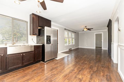 Tiny photo for 802 Woods Avenue, Joliet, IL 60436 (MLS # 12477146)