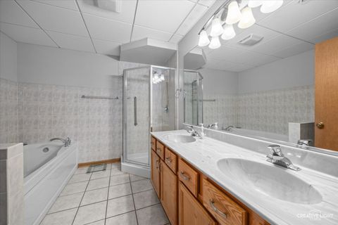 Tiny photo for 1500 S Ardmore Avenue #408, Villa Park, IL 60181 (MLS # 12466176)