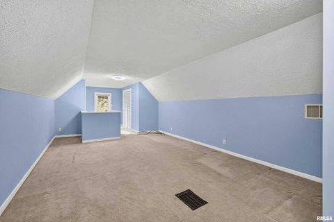 Tiny photo for 2811 E 18TH Street, Davenport, IA 52803 (MLS # QC4269272)