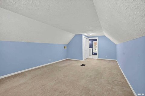 Tiny photo for 2811 E 18TH Street, Davenport, IA 52803 (MLS # QC4269272)