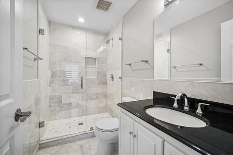 Tiny photo for 1124 Brandywyn Court, Buffalo Grove, IL 60089 (MLS # 12623058)