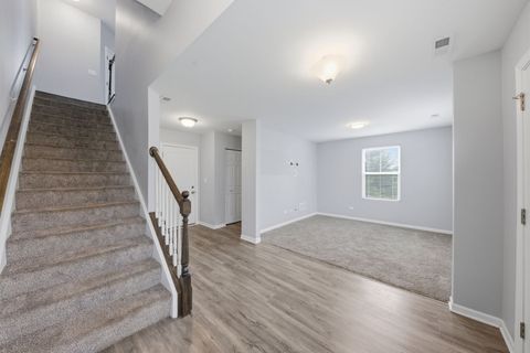 Tiny photo for 4158 Irving Road, Aurora, IL 60504 (MLS # 12633170)