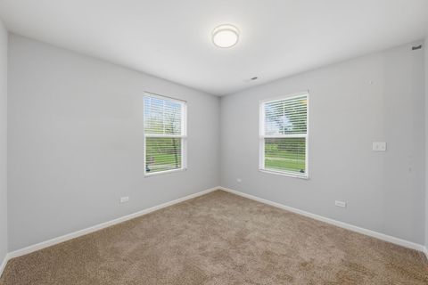 Tiny photo for 4158 Irving Road, Aurora, IL 60504 (MLS # 12633170)