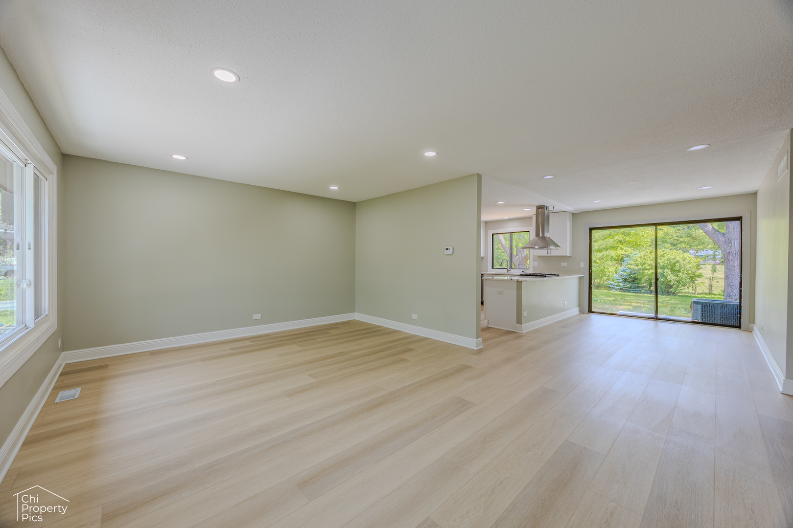 742 Voyager Drive
