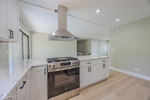 Tiny photo for 742 Voyager Drive, Bartlett, IL 60103 (MLS # 12703442)