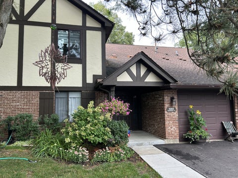 Tiny photo for 1082 Creekside Court #2B, Wheeling, IL 60090 (MLS # 12774907)