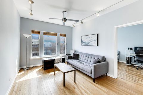 Tiny photo for 1228 W Sunnyside Avenue #3W, Chicago, IL 60640 (MLS # 12599760)