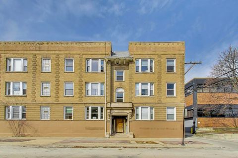Tiny photo for 1228 W Sunnyside Avenue #3W, Chicago, IL 60640 (MLS # 12599760)
