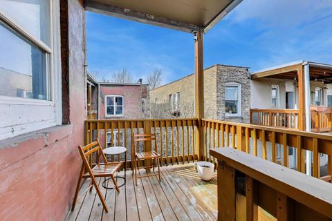 Tiny photo for 1228 W Sunnyside Avenue #3W, Chicago, IL 60640 (MLS # 12599760)