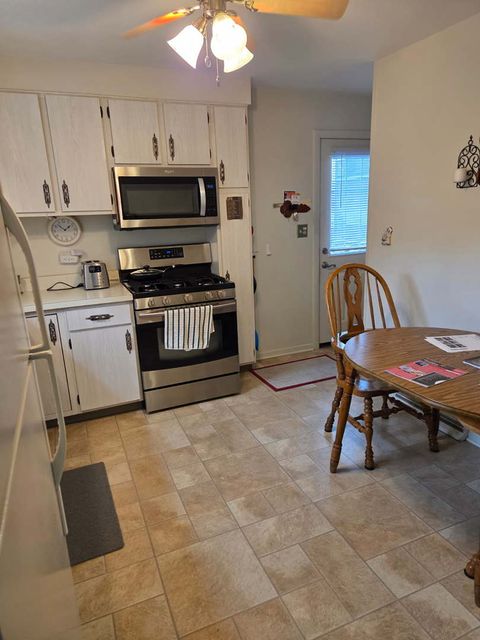Tiny photo for 215 Brice Avenue, Mundelein, IL 60060 (MLS # 12640310)