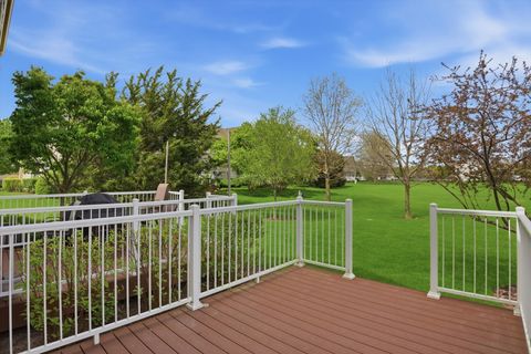 Tiny photo for 918 Oak Ridge Boulevard, Elgin, IL 60120 (MLS # 12633149)