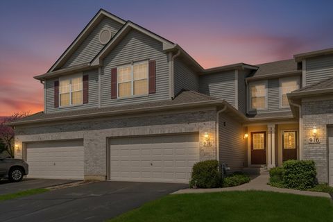 918 Oak Ridge Boulevard Elgin IL 60120