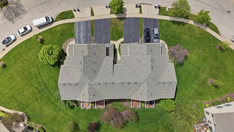 Tiny photo for 918 Oak Ridge Boulevard, Elgin, IL 60120 (MLS # 12633149)
