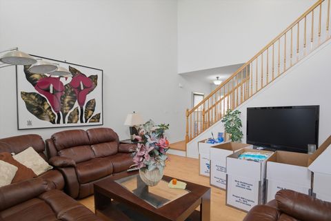 Tiny photo for 918 Oak Ridge Boulevard, Elgin, IL 60120 (MLS # 12633149)