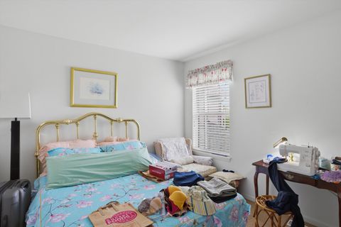 Tiny photo for 918 Oak Ridge Boulevard, Elgin, IL 60120 (MLS # 12633149)