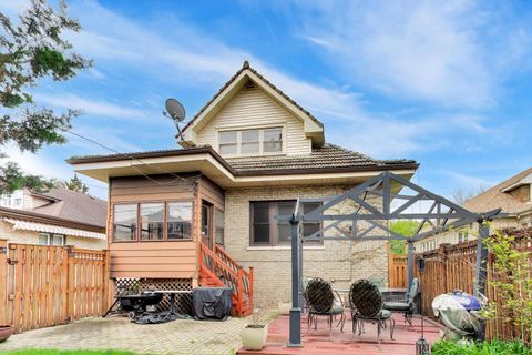 Tiny photo for 1849 N New England Avenue, Chicago, IL 60707 (MLS # 12624581)