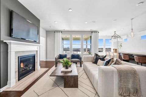 Tiny photo for 3252 Oak Creek Lane, Aurora, IL 60503 (MLS # 12592073)