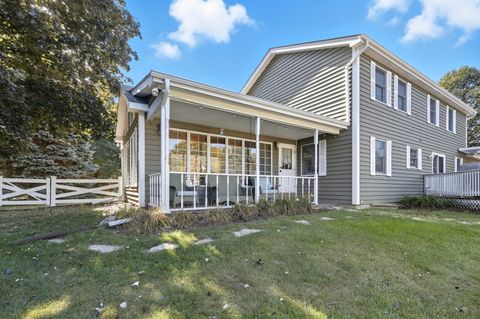 Tiny photo for 40W156 Sturbridge Way, Elgin, IL 60124 (MLS # 12481565)