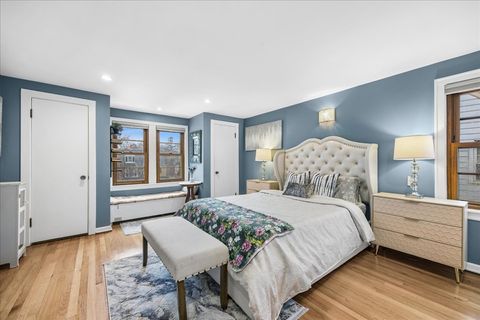 Tiny photo for 289 Oxford Road, Des Plaines, IL 60016 (MLS # 12586591)