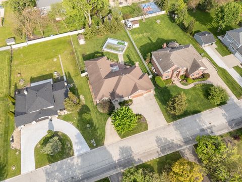 Tiny photo for 5605 S Kensington Avenue, Countryside, IL 60525 (MLS # 12647084)