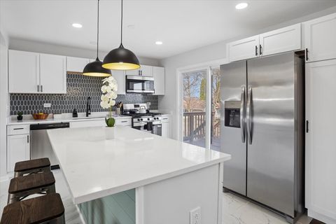 Tiny photo for 112 Placid Avenue, Glendale Heights, IL 60139 (MLS # 12604528)