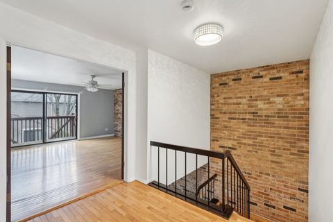 Tiny photo for 105 W Dover Drive, Mount Prospect, IL 60056 (MLS # 12611940)