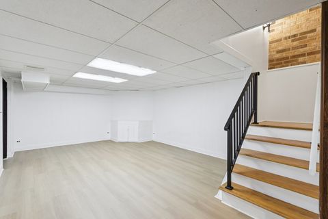 Tiny photo for 105 W Dover Drive, Mount Prospect, IL 60056 (MLS # 12611940)