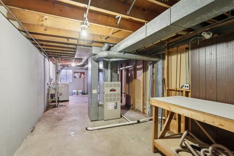 Tiny photo for 105 W Dover Drive, Mount Prospect, IL 60056 (MLS # 12611940)