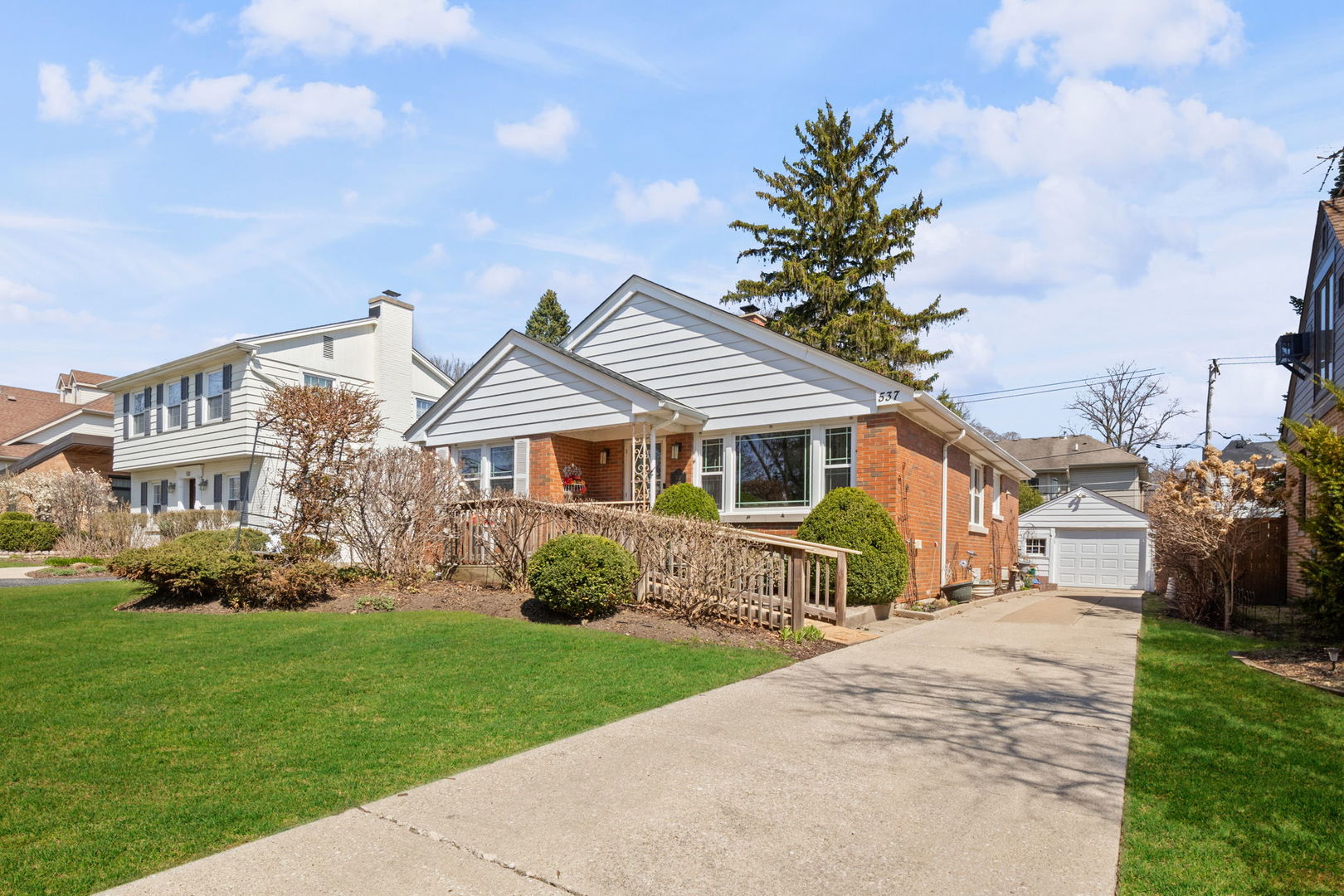 537 S Ashland Avenue