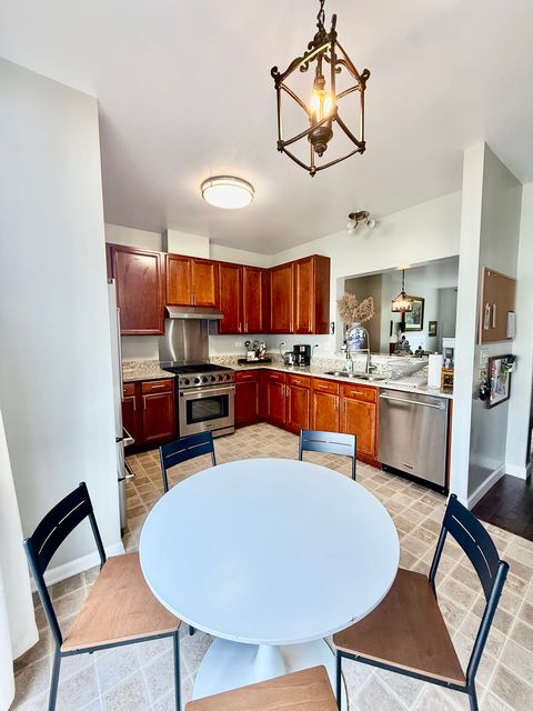 Tiny photo for 2538 Hatfield Court, Elgin, IL 60123 (MLS # 12485287)