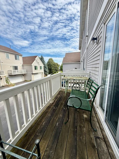 Tiny photo for 2538 Hatfield Court, Elgin, IL 60123 (MLS # 12485287)