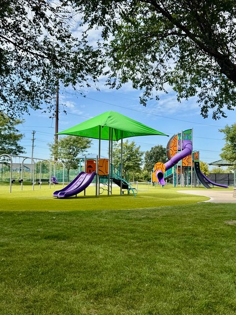 Tiny photo for 2538 Hatfield Court, Elgin, IL 60123 (MLS # 12485287)