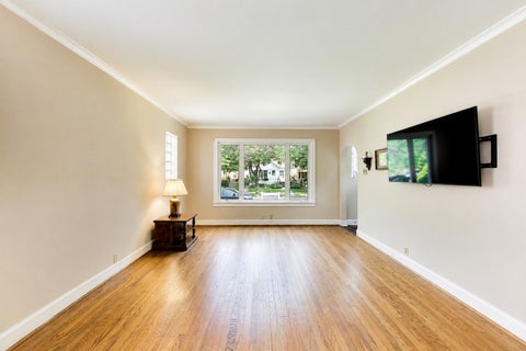 Tiny photo for 6744 N Oconto Avenue, Chicago, IL 60631 (MLS # 12724070)