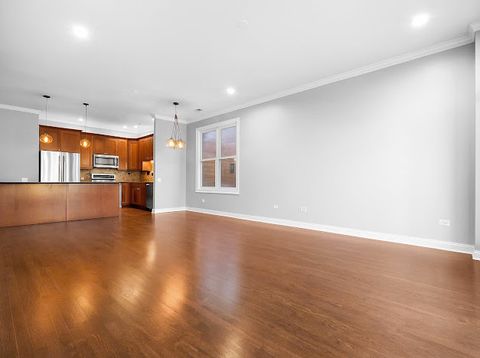 Tiny photo for 1355 W WASHINGTON Boulevard #4D, Chicago, IL 60607 (MLS # 12509978)