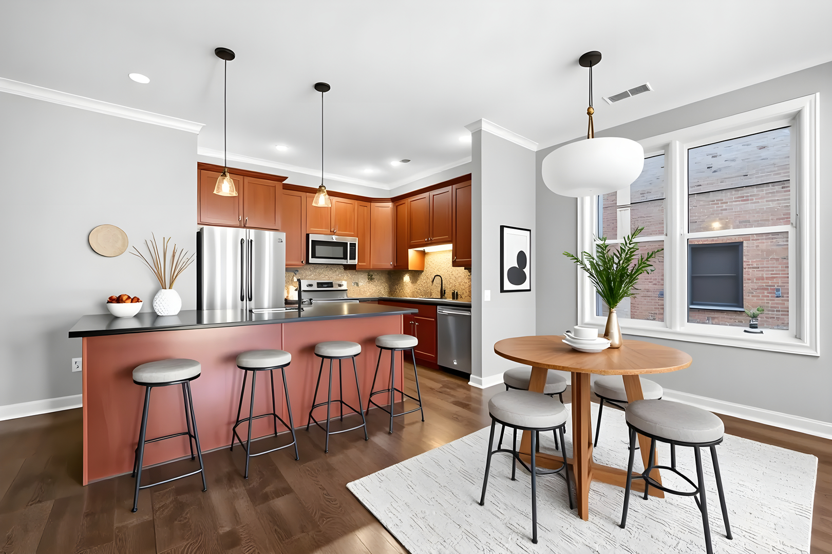 1355 W WASHINGTON Boulevard 4D