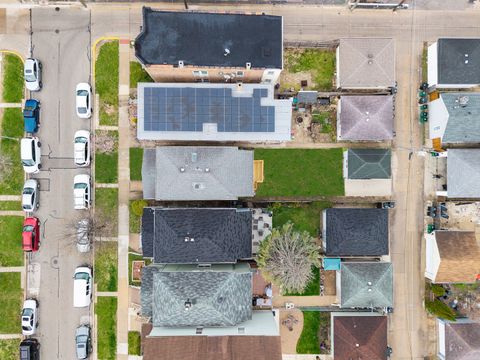 Tiny photo for 1217 Elmwood Avenue, Berwyn, IL 60402 (MLS # 12618498)