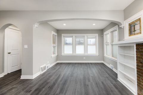 Tiny photo for 1217 Elmwood Avenue, Berwyn, IL 60402 (MLS # 12618498)