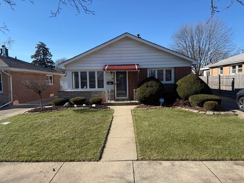 Photo of 9012 S 50th Avenue S, Oak Lawn, IL 60453 (MLS # 12545867)