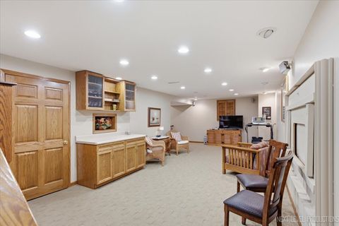Tiny photo for 5386 Candlewood Court, Lisle, IL 60532 (MLS # 12686385)