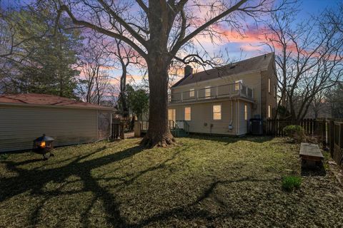 Tiny photo for 302 W Florida Avenue, Urbana, IL 61801 (MLS # 12599106)