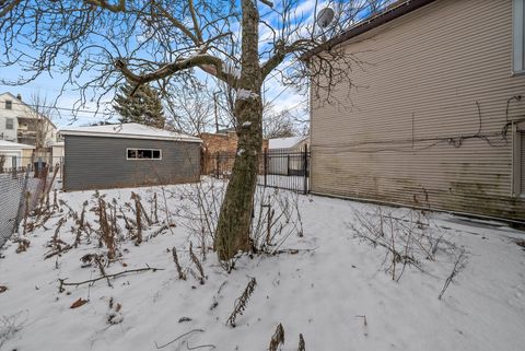 Tiny photo for 8545 S Saginaw Avenue, Chicago, IL 60617 (MLS # 12570721)